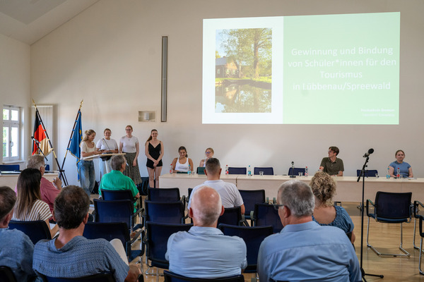 Studierende der HS Bremen präsentierten ihre Forschungsergebnisse in Lübbenau